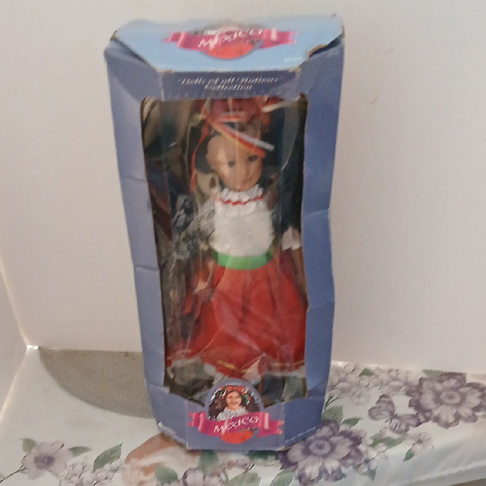 Dolls Of All Nations Collection Mexico Limited Edition